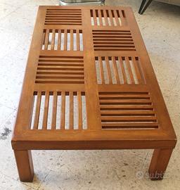 Tavolino basso in legno