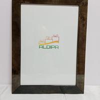 Portafoto con cornice in radica.