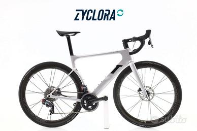 3T Strada AXS 12V t.54