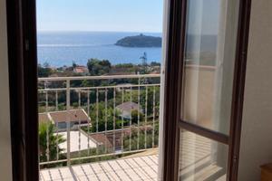 Villetta fronte isola