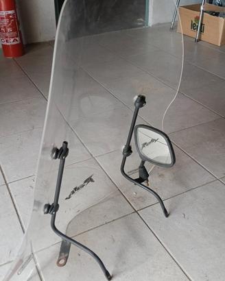 Parabrezza scooter