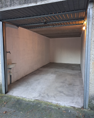 Box auto zona Villaggio degli Sposi, Bergamo