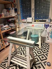 Tavolo con cavalletti