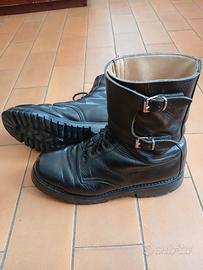 stivali militari