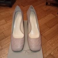 Décolleté cipria in pelle 