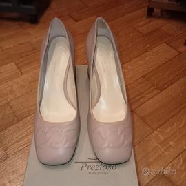 Décolleté cipria in pelle 