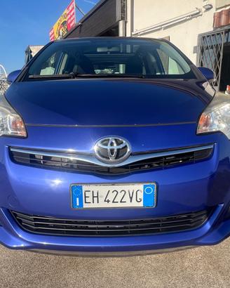 Toyota Verso-S 1.3 MT STYLE