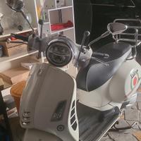 vespa gts