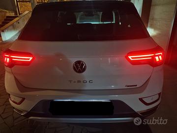 VOLKSWAGEN T-Roc - 2023 2.0 DSG 150CV 4MOTION