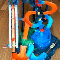 Hot Wheels Mega Autolavaggio Macchinine PistaFTB67