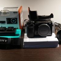 Sony A6000 + 16/50+ accessori perfette condizioni