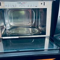 Forno microonde Whirlpool crisp