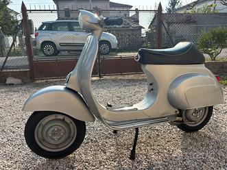Piaggio Vespa 50 Revival (V5R1) usata in vendita