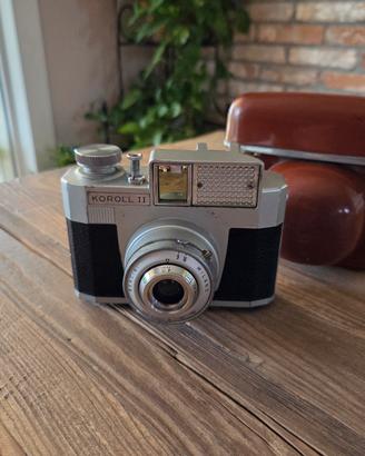 Fotocamera vintage Bencini Koroll II anni '50