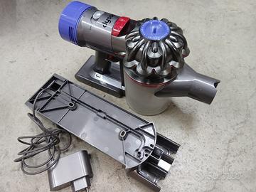 Dyson v8