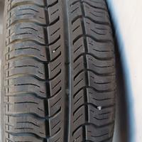 4 gomme Pirelli P3000