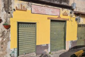 Negozio in centro storico , Monticelli