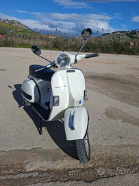 Vespa p125x
