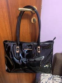 Borsa Roccobarocco nero lucida perfetta