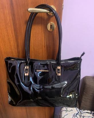 Borsa Roccobarocco nero lucida perfetta