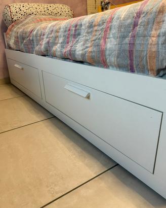 Letto contenitore + settimanale