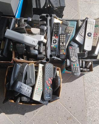 Telecomandi vintage vari
