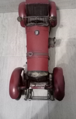 Modellino auto epoca