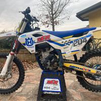 Moto Husqvarna FC 250 2025