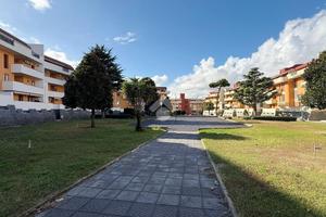 4 LOCALI A SANT'ANASTASIA