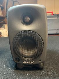 Genelec. 8020A