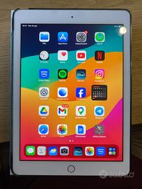 iPad 9.7 (2018) 6a Gen 128 GB Silver Wifi