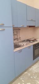 cucina .completa di elettrodomestici 
