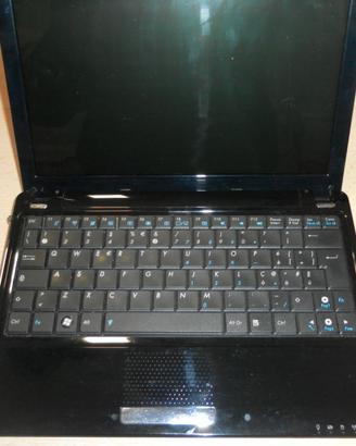 ASUS Eee PC 1101HA Sub-Notebook usato