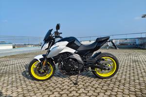 CFMOTO 650 NK 2025
