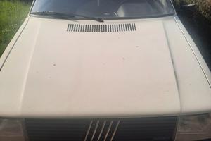 uno fiat bianca  fair cc 1000