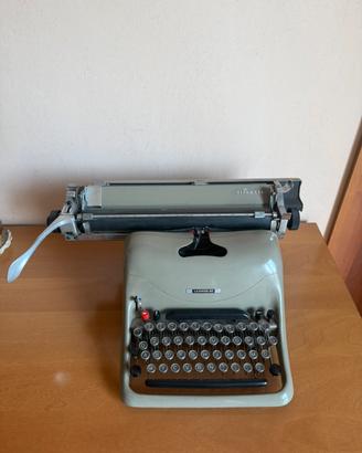 Macchina da scrivere Olivetti Lexikon 80