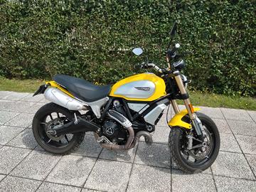motocicletta 