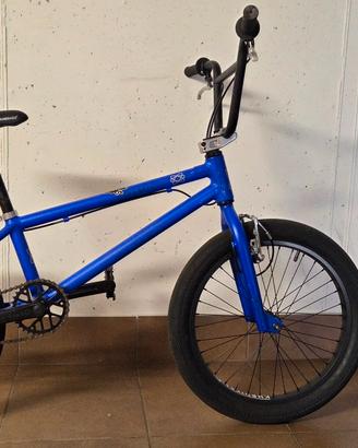 Bici BMX in alluminio KHE COSMIC AL 20 pollici
