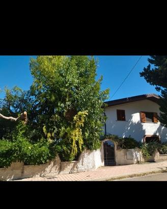 Casa con giardino sulla costa dei trabocchi