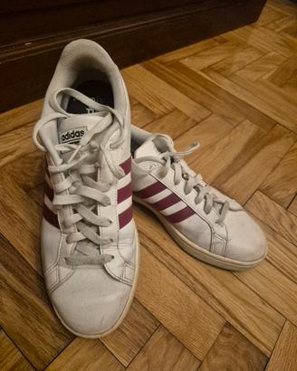 Scarpe ADIDAS n. 44