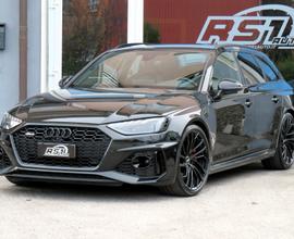 Audi RS4 AVANT 2.9 TFSI QUATTRO