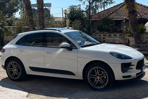 Porsche Macan 2.0 benzina 245 cv