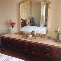 Comò con specchiera vintage