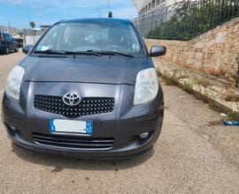 Toyota Yaris 1.0 BENZINA X NEOPATENTATI