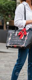 Borsa nera Alesya donna . Capiente Nuova con carte