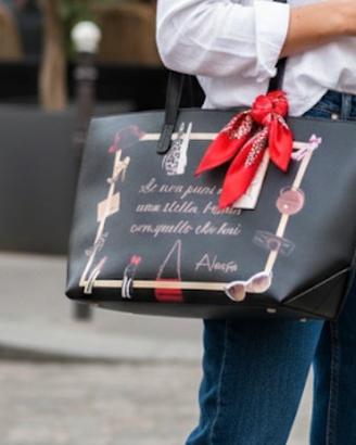 Borsa nera Alesya donna . Capiente Nuova con carte