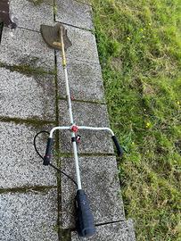 decespugliatore a batteria