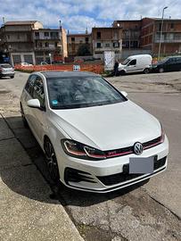 Golf 7.5 GTI performance 245