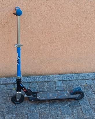 Monopattino 