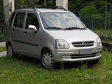 Opel Agila 1200